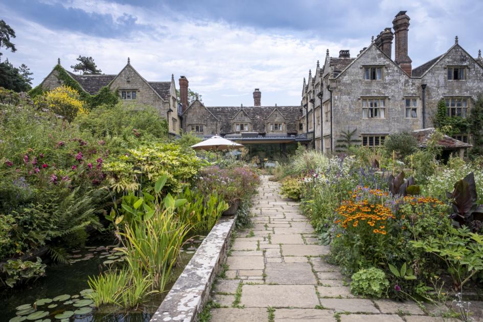 Luxury perfumer creates the scent of a Sussex country garden