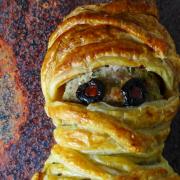 The finished sausage plait ...ready for the reveal.