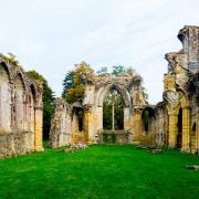 Netley Abbey Ruins (c) JackPeasePhotography, Flickr (CC BY 2.0)
