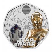 The reverse of a Star Wars 50p coin which features robots C-3PO and R2-D2