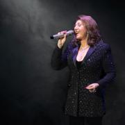 Jane performing at Leeds Grand in 2022. (c) David Charles