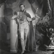 Cecil Beaton by Cecil Beaton, 1933.