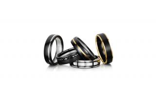 Choose from a variety of stylish rings at Ainsthworths Jewellers in Blackburn