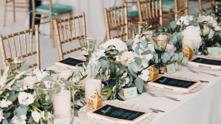 How to put together a wedding seating plan with ease
